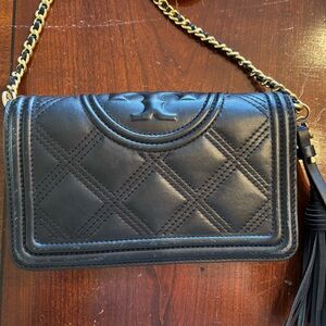 Tory Burch Womens Fleming Soft Wallet Crossbody